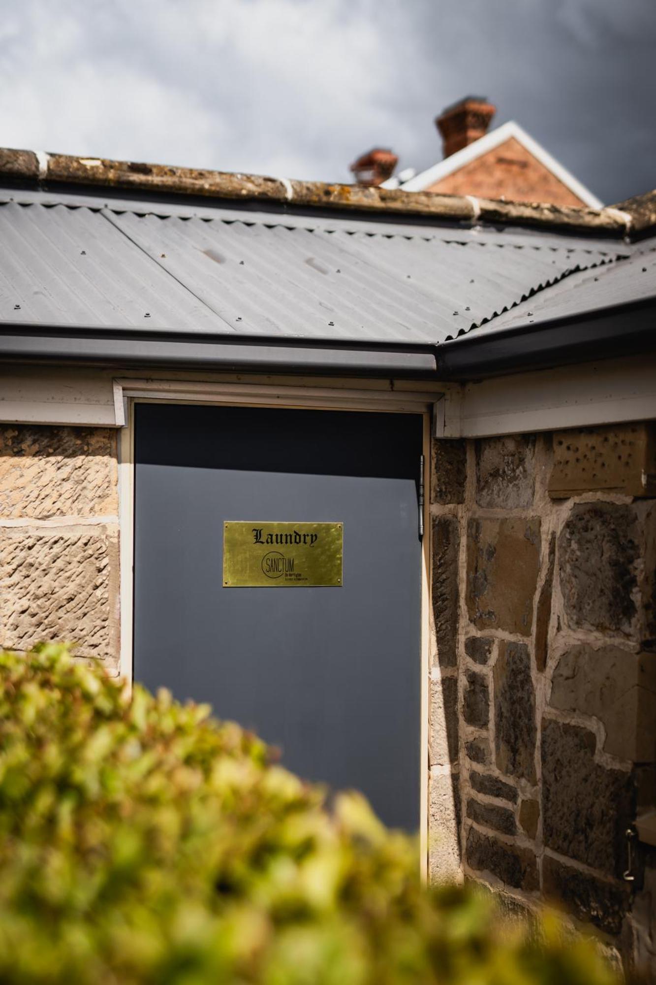 Sanctum Boutique Apartments Hobart Buitenkant foto